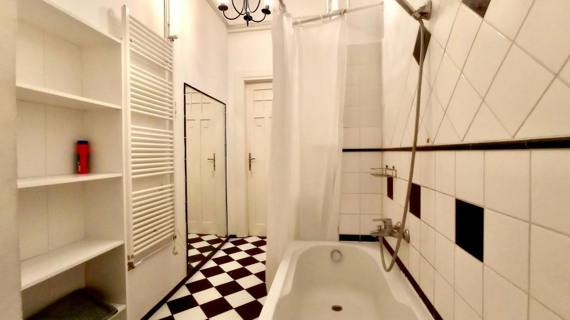 Budapest City Views Apartments 0*,  Hongarije