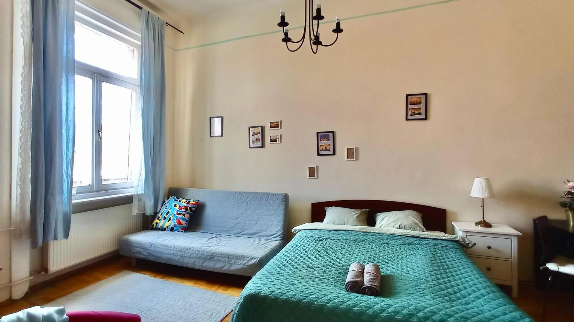 Budapest City Views Apartments