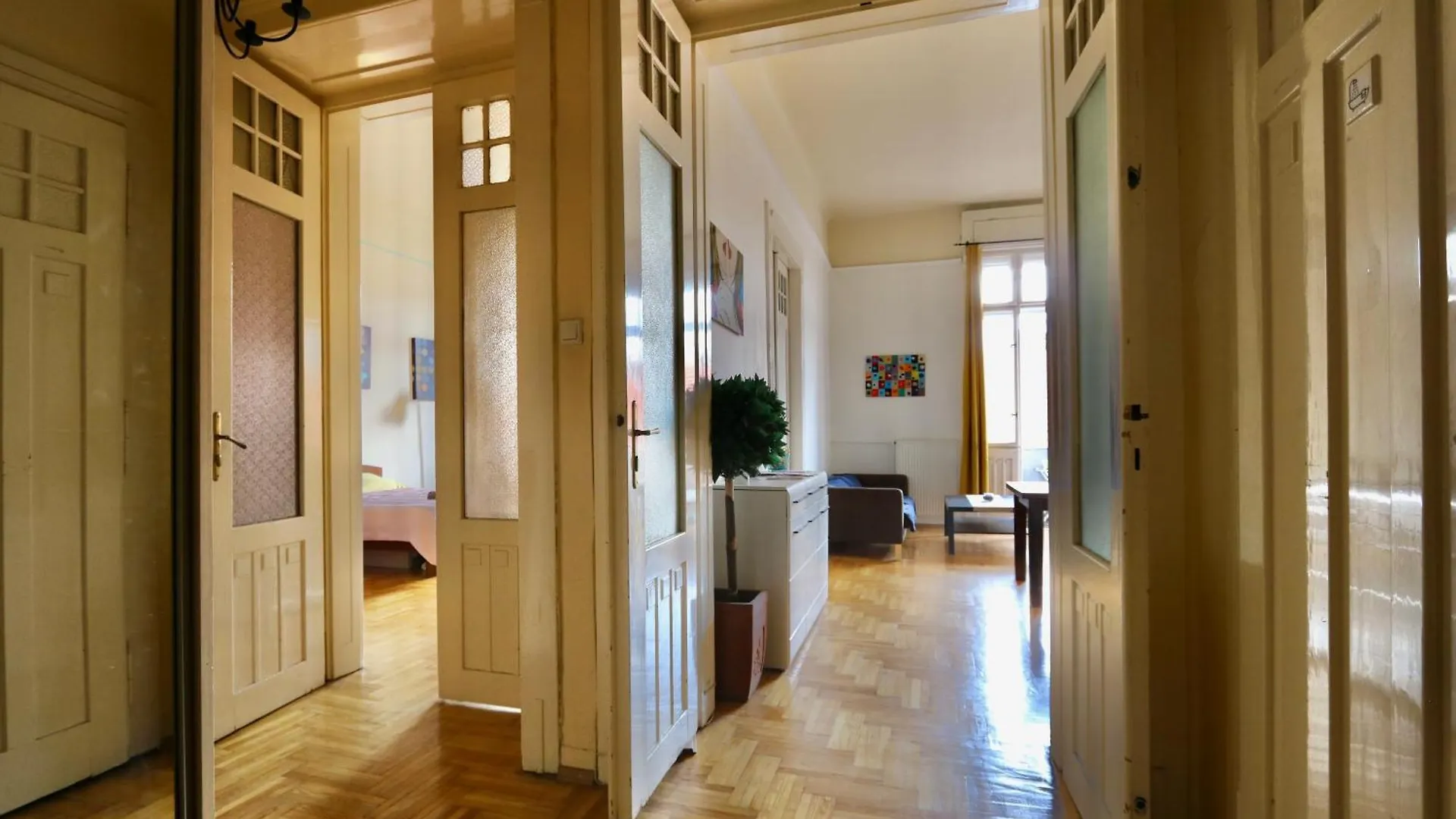 Budapest City Views Apartments